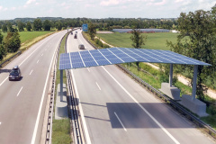 Solardach über der Autobahn