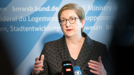 Klara Geywitz, Bundesministerin für Wohnen, Stadtentwicklung und Bauwesen. Foto:  Stefanie Loos / BMWSB