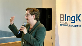 Klara Geywitz sprach vor weit über 100 Gästen beim Politischen Abend der Bundesingenieurkammer