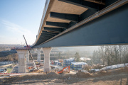 Halbzeit beim Neubau der Salzbachtalbrücke