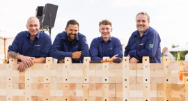 „Recyclebarer Holz-Supermarkt“ wächst mit Holzbausystem TRIQBRIQ in die Höhe. Foto: Christian Schwier / Edeka  Minden-Hannover