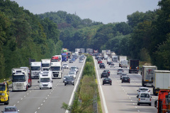 &quot;Das Sondervermögen kommt im Straßenbau nicht an&quot;