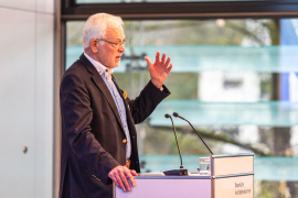 Prof. Dr.-Ing. Norbert Gebbeken, Präsident der Bayerischen Ingenieurekammer-Bau. Foto: Johannes Müller
