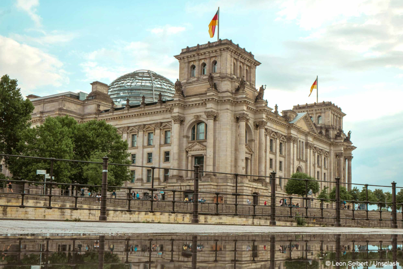 Regierung soll 95% der neuen Schulden für Infrastruktur im Jahr 2025 zweckentfremdet haben