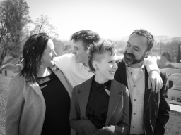 Bei der Familie tankt sie Kraft.