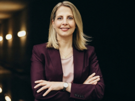 Verena Hubertz, Bundesministerin für Wohnen, Stadtentwicklung und Bauwesen. Foto: Julia Steinigeweg / BMWSB