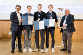 Platz 2: Schwaben Schweber von Henrik, Lorenz und Maximilian, Schmuttertal-Gymnasium Diedorf (Landkreis Augsburg), 16 bzw. 17 Jahre, 11. Klasse