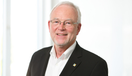 Prof. Dr. Norbert Gebbeken, der Präsident der Bayerischen Ingenieurekammer-Bau. Foto: Tobias Hase